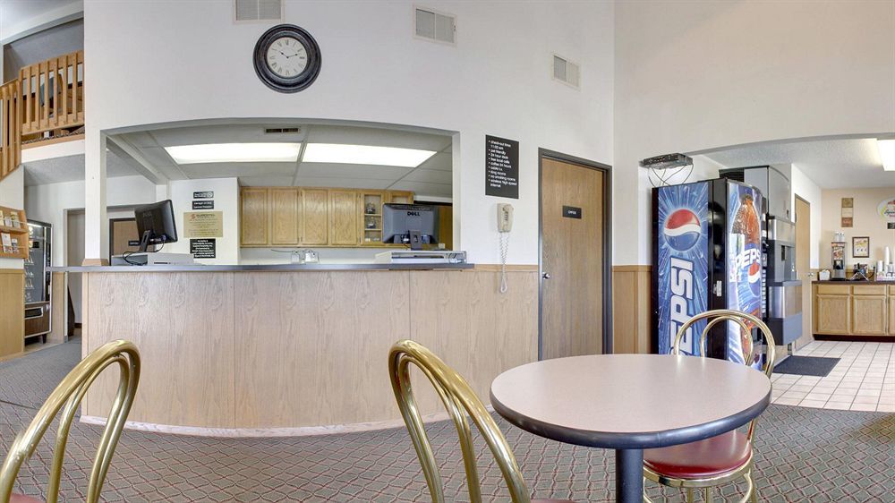 Super 8 By Wyndham West Plains Motel Exterior foto
